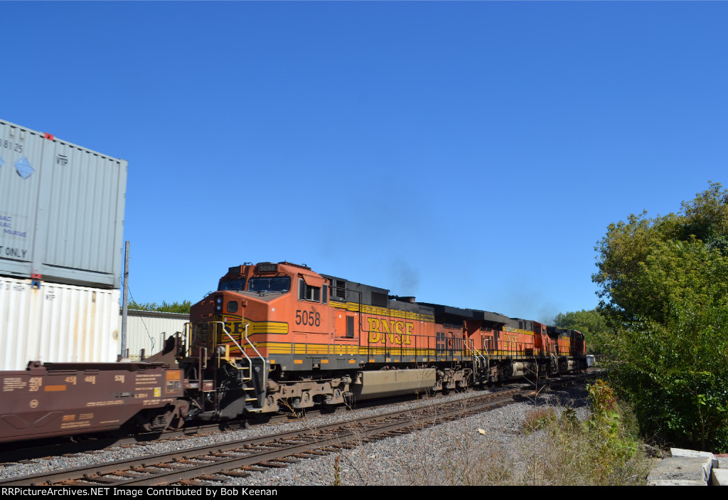 BNSF 5058